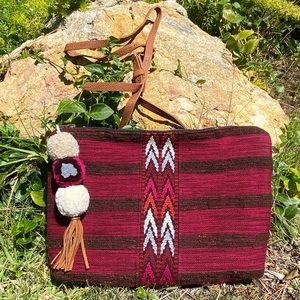 Mercado Global Rosenda cross body purse